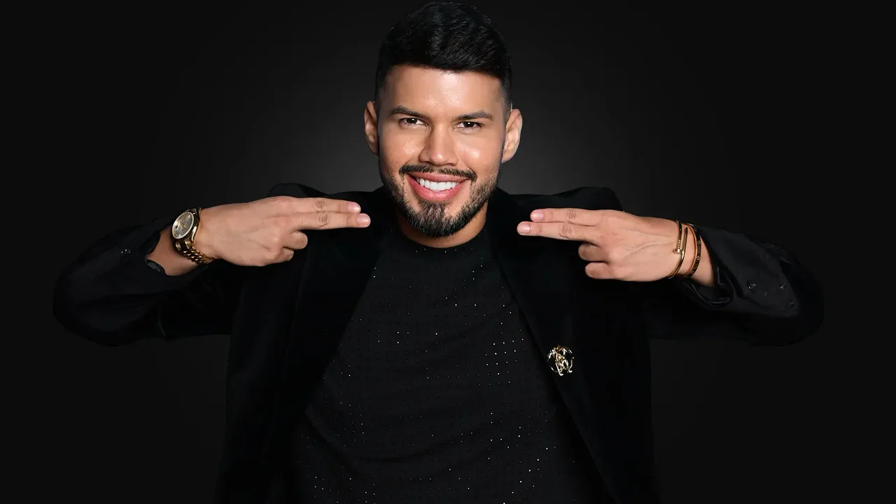 Dr. Rafael Fernández - Dr. Rafael Fernández