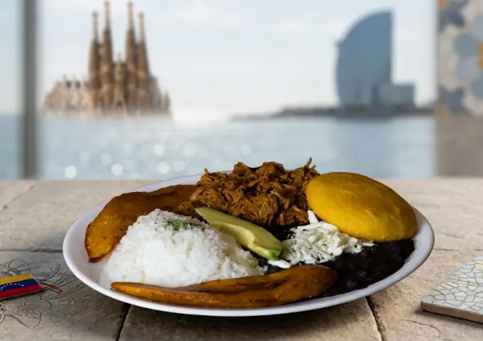 Pabellón criollo con vistas a Barcelona - El Rincón de la Abuela Venezolana
